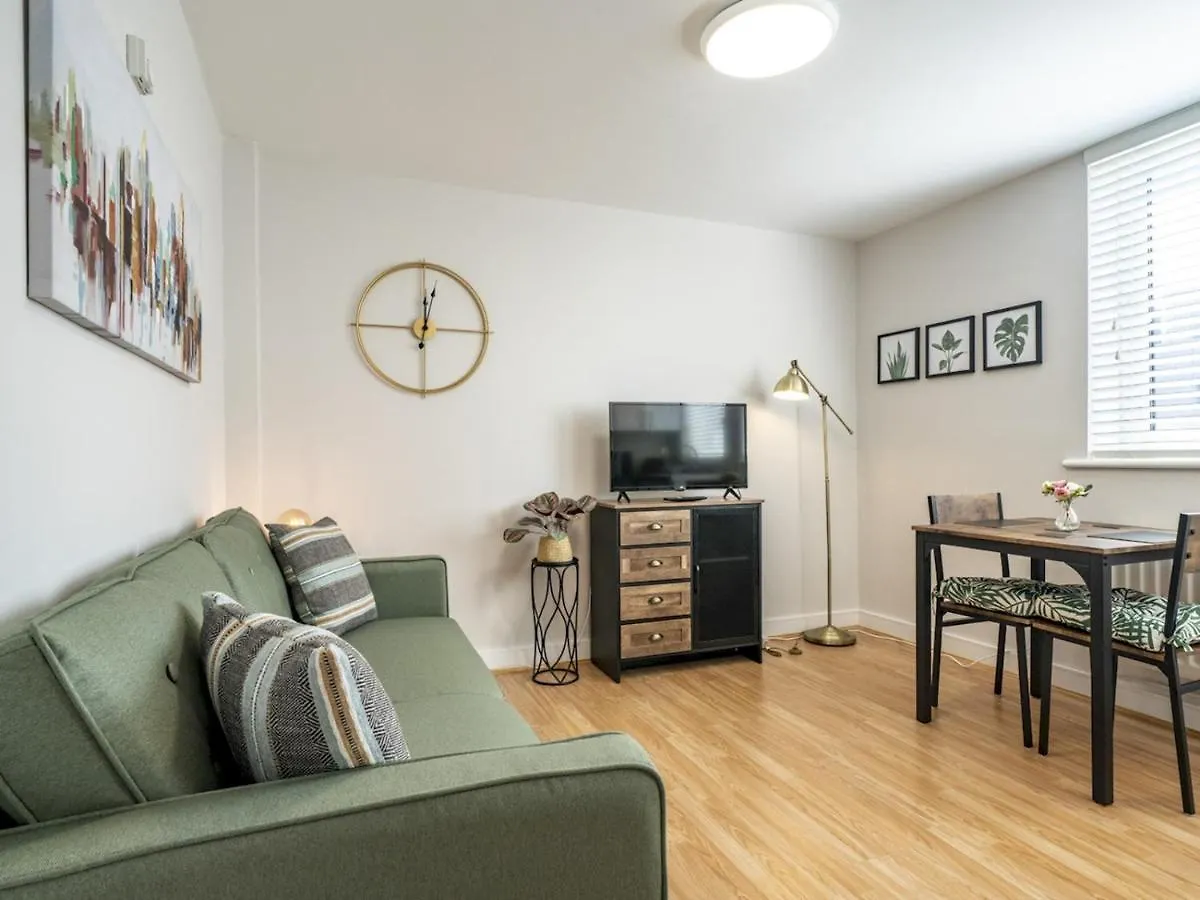 Apartment Pass The Keys Queens Uni Cafes And Bars Next To City Centre Belfast